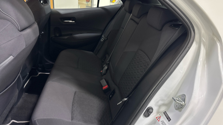 Toyota Corolla 1.8 VVT-i Hybrid Icon 5dr CVT Hybrid Hatchback